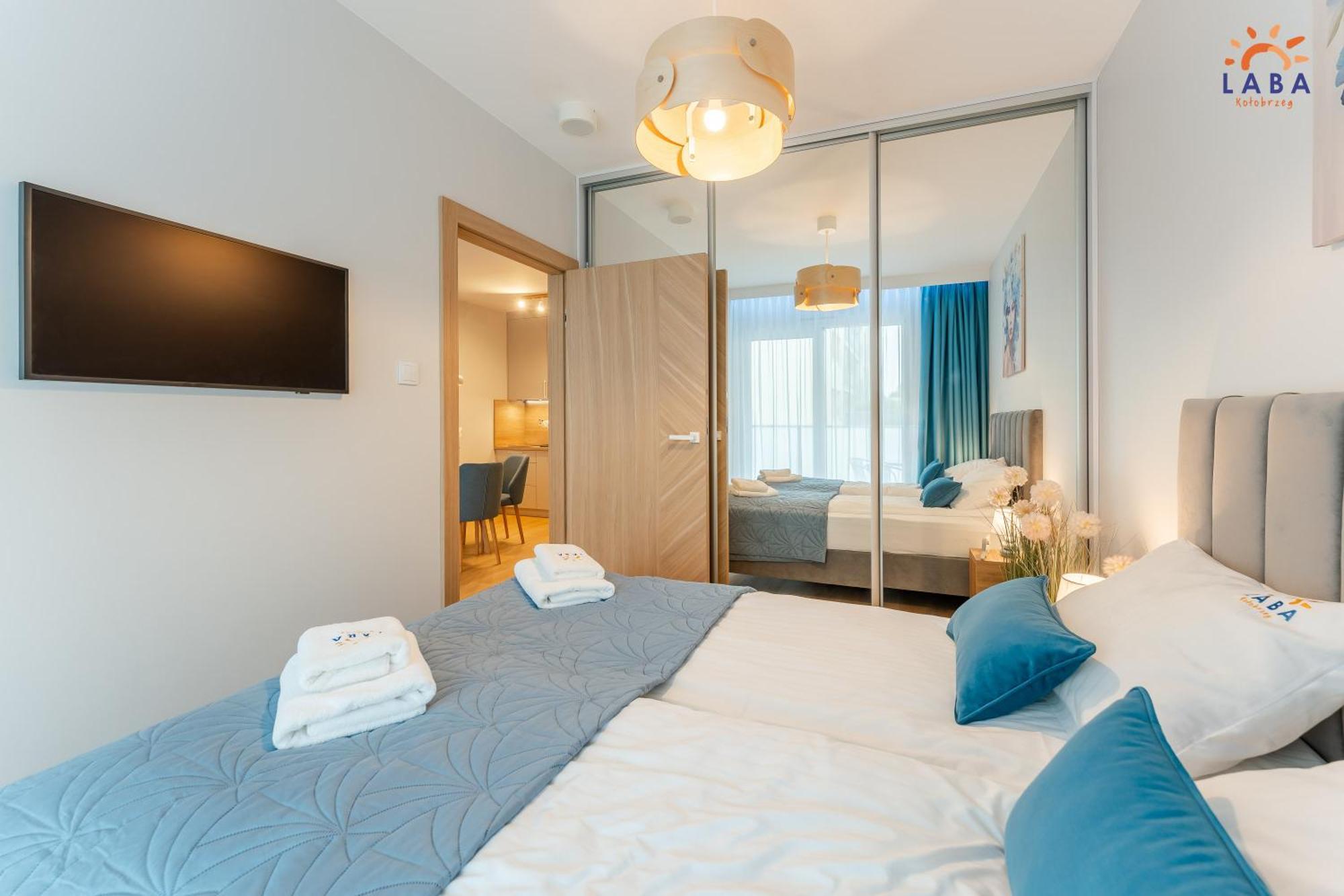 Laba Kolobrzeg Apartamenty Kollataja Z Parkingiem Esterno foto